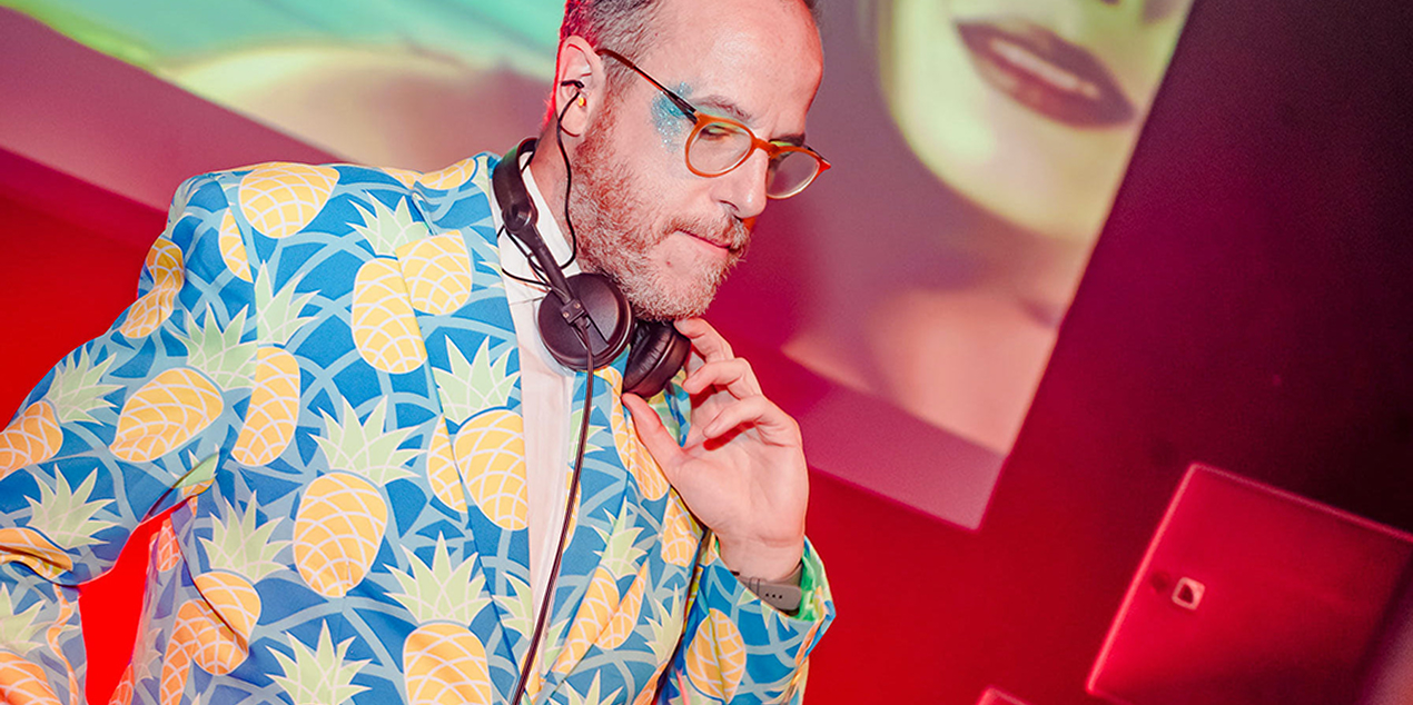 Aftershow: Perotútehasvisto by Razzmatazz